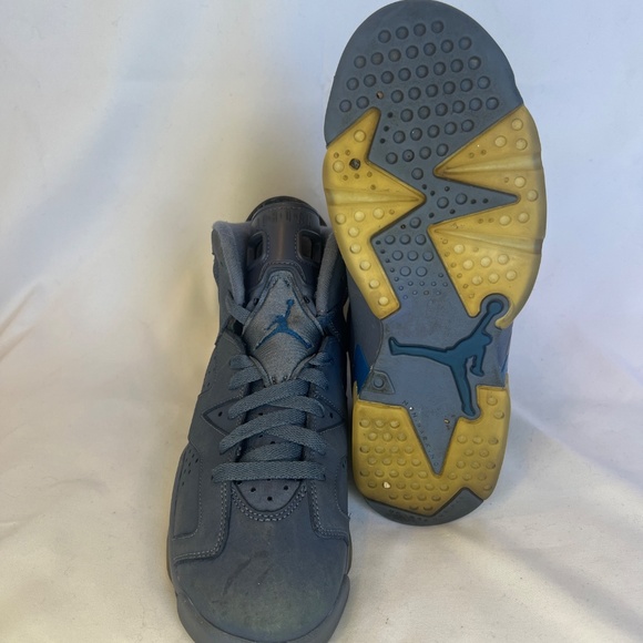 Nike Air Jordan 6 Retro Diffused Blue - Size 7Y - Picture 3 of 8